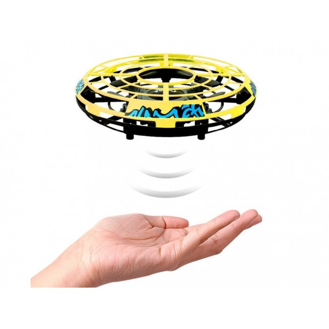 Ranka valdomas šviečiantis dronas „NSO“