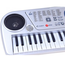 Elektroninis pianinas su mikrofonu