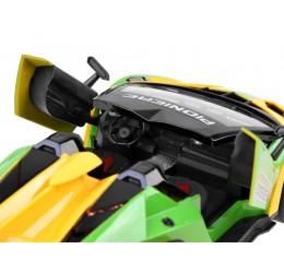 RC lenktynių automobilis "Veleno"