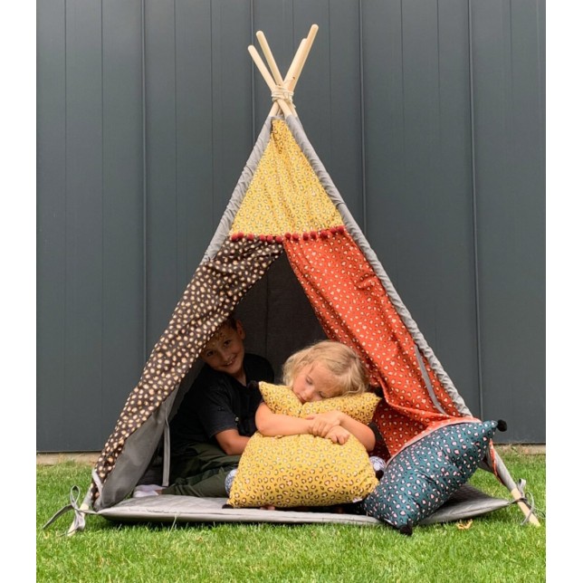 Spalvinga tipi palapinė "Leopardas"