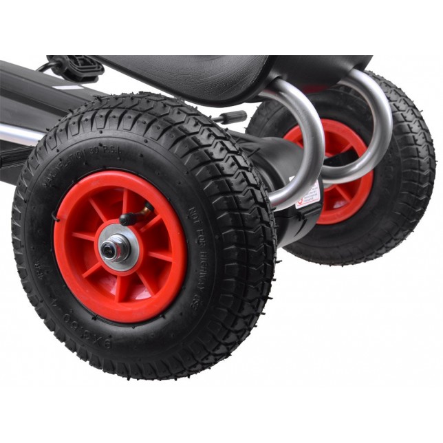 Go-kart žalias sportinis automobilis