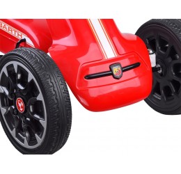 Raudonos spalvos Go-kart automobilis "Abarth"