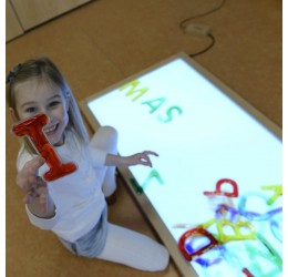 MASTERKIDZ didelių raidžių ir skaičių rinkinys
