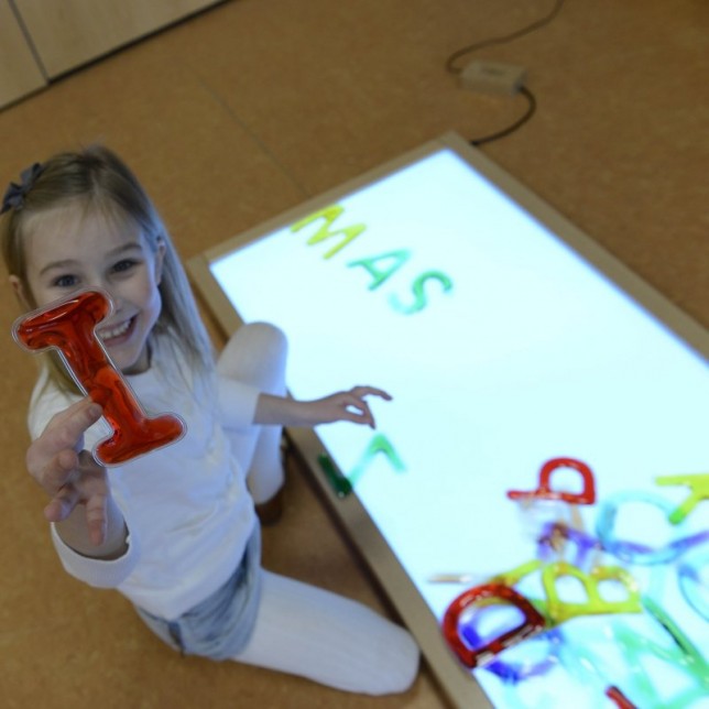 MASTERKIDZ didelių raidžių ir skaičių rinkinys