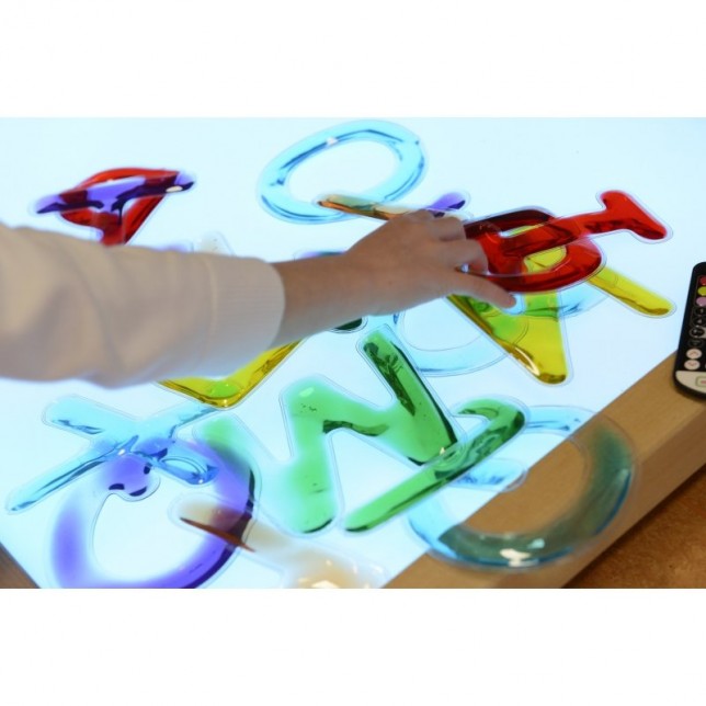 MASTERKIDZ didelių raidžių ir skaičių rinkinys