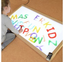 MASTERKIDZ didelių raidžių ir skaičių rinkinys
