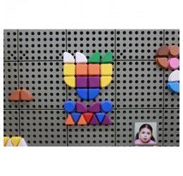 MASTERKIDZ kūrybinei lentai skirti smeigtukai ''Formos'' 64 vnt.