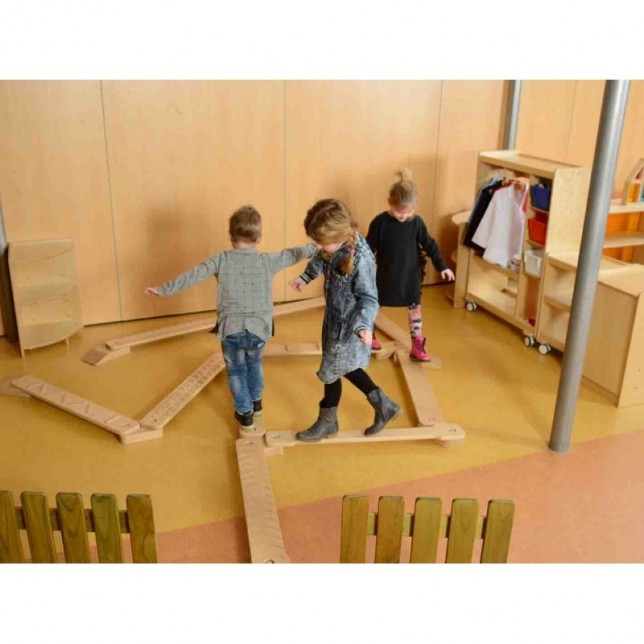 ''Masterkidz'' balansinis takas su įvairiomis tekstūromis