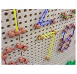 Masterkidz kūrybinei lentai skirti smeigtukai ir virvelės, 260 vnt.