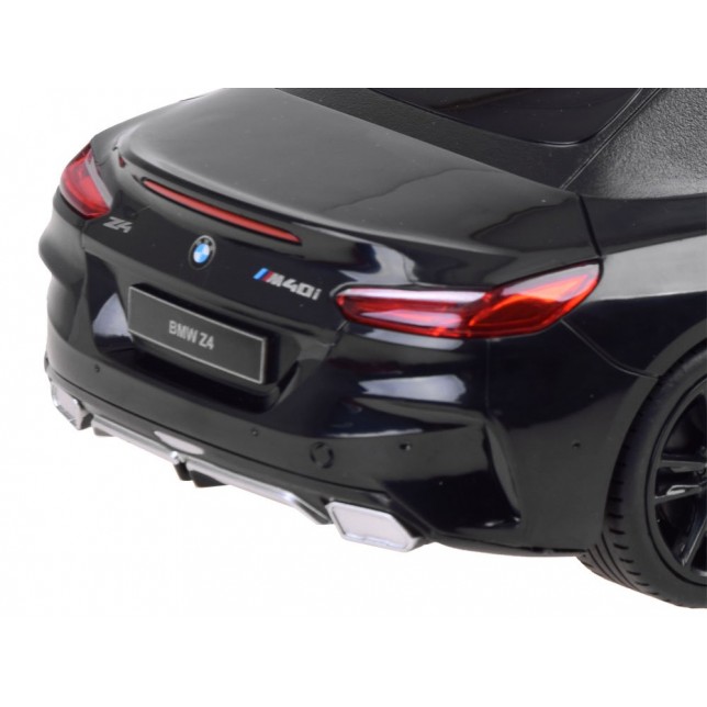 Juoda RC mašinėlė - "BMW"