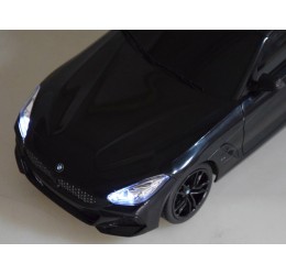 Juoda RC mašinėlė - "BMW"