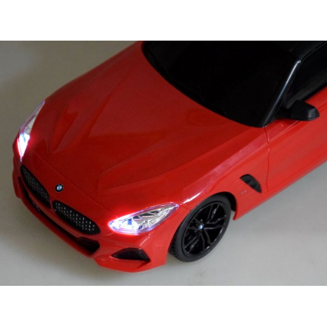 Raudona RC mašinėlė - "BMW Z4"