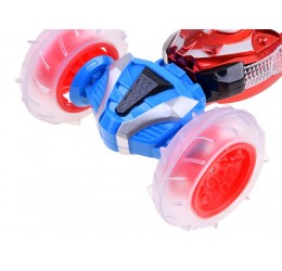 RC automobilis - akrobatas