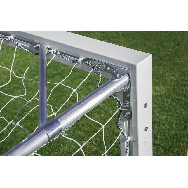 Futbolo vartai 1.8 x 1.2 m, baltos spalvos