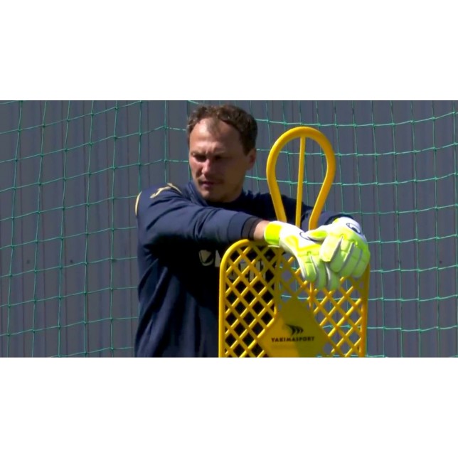Futbolo sienelė "ELITE" 180cm