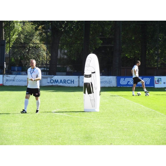Pripučiamas futbolo manekenas
