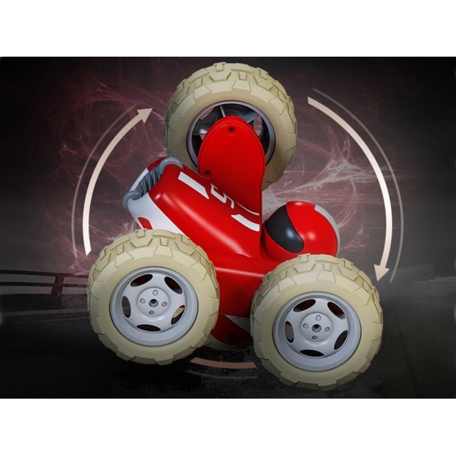 Pulteliu valdomas automobilis-akrobatas