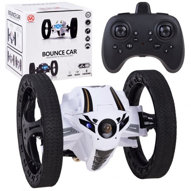 RC baltos spalvos triukinis automobilis