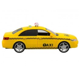 Taksi automobilis su garsais