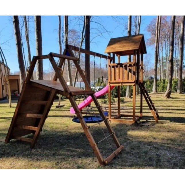 Žaidimų aikštelė su čiuožykla ir karstynėmis - Climbing