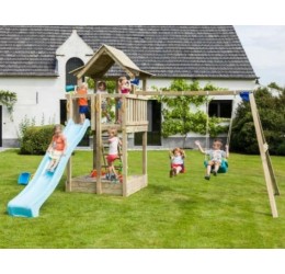 Medinės konstrukcijos žaidimų aikštelė - Playground
