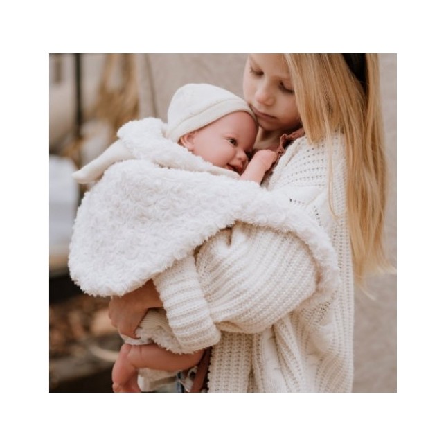 Arias Reborn kūdikėlis su kreminiais rūbeliais ir pleduku
