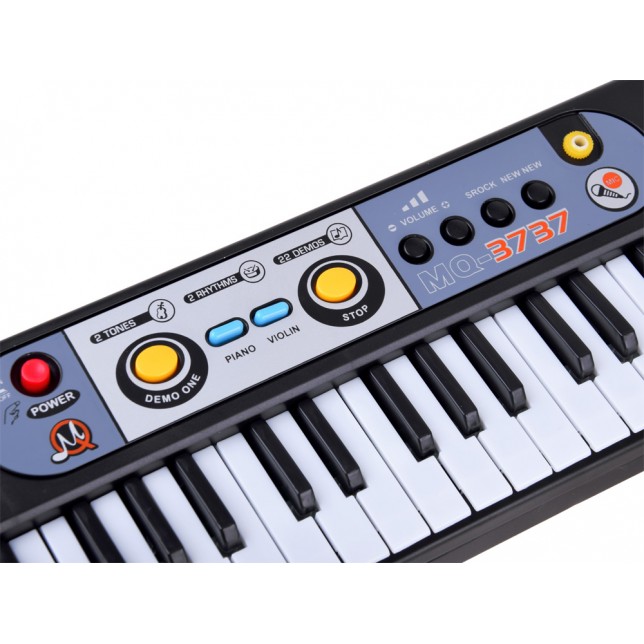 Juodas vaikiškas pianinas