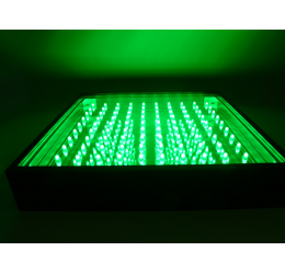 Šviesos skydelis su LED matrica 100