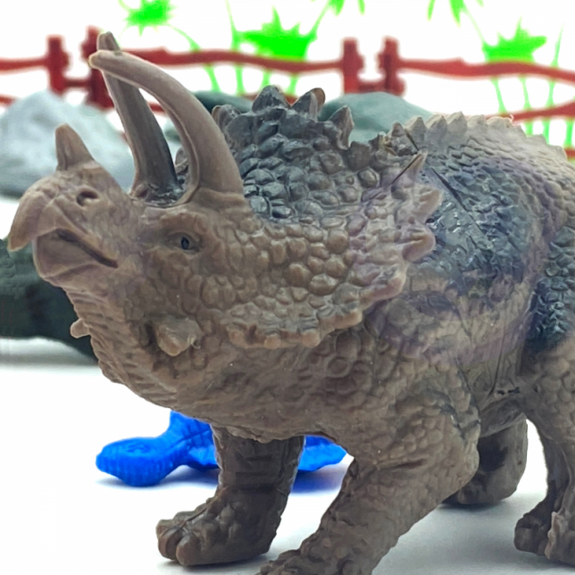 WOOPIE dinozaurų rinkinys su priedais dėžutėje