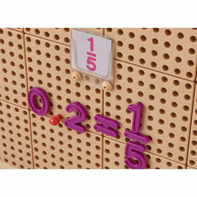 Masterkidz skaičiai  STEM sienelei 82 elementai