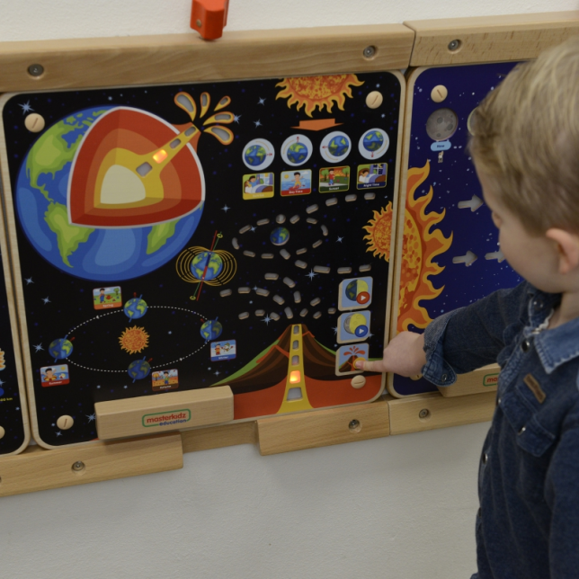 Masterkidz edukacinė lenta - Žemės gelmės