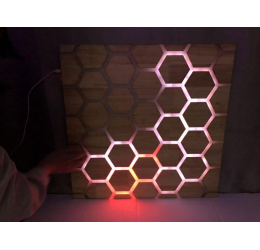 Interaktyvus sieninis šviesų skydelis Honeycomb