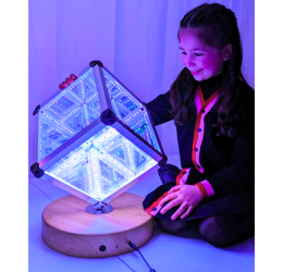 Šviečiantis LED kubas 25 cm