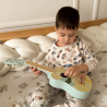 Rožinė medinė ukulele iš „Classic World“