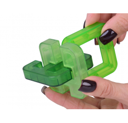 3D loginis žaidimas ''Kubas''