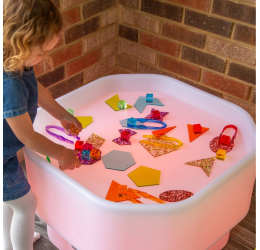 „Discovery Glow“ mini stalas
