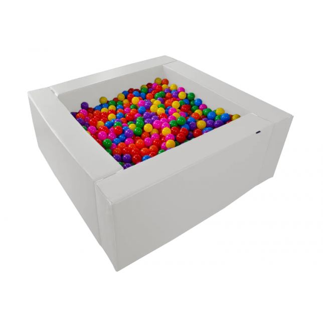 Baseinas  su kamuoliukais– 1,5 x 1,5 m, aukštis: 60 cm