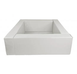 Kamuoliukų baseinas – 2x2 m, aukštis: 45 cm