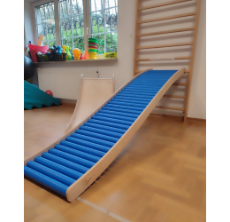 Čiuožykla 240 cm ilgio „Minkšti ritinėliai“