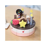 CLASSIC WORLD Medinis gimtadienio tortas pjaustymui, 19 vnt.