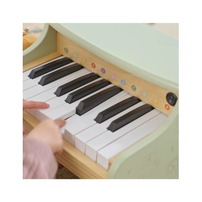 „Viga Green“  pirmasis pianinas