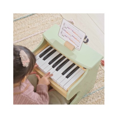 „Viga Green“  pirmasis pianinas
