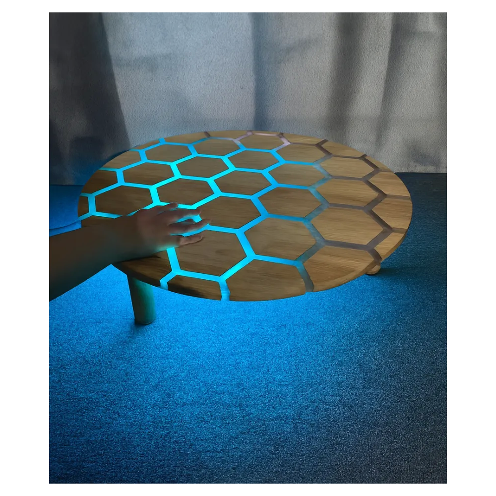 Interaktyvus LED korio formos stalas