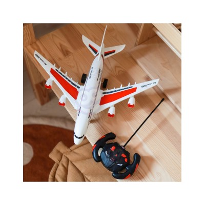 Nuotoliniu būdu valdomas keleivinis lėktuvas AIRLINE